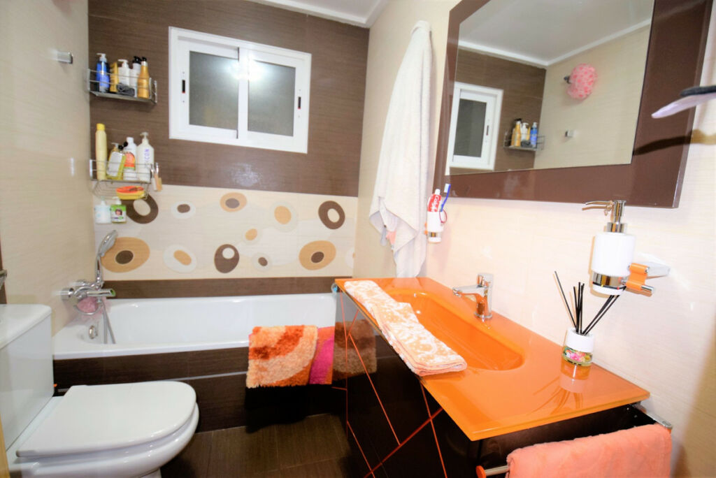 Middle Floor Apartment Catral Alicante - image 14
