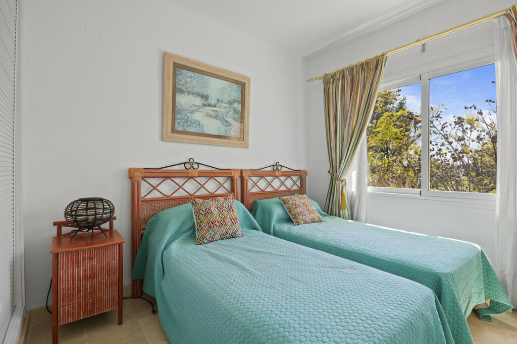 Middle Floor Apartment Marbella Málaga - image 18