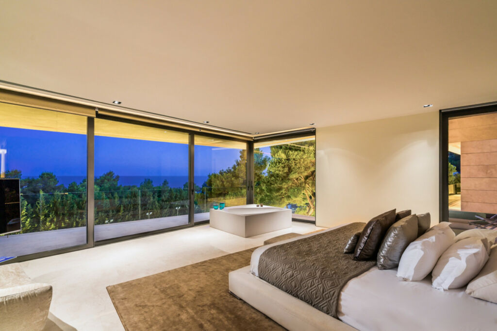Detached Villa Marbella Málaga - image 15