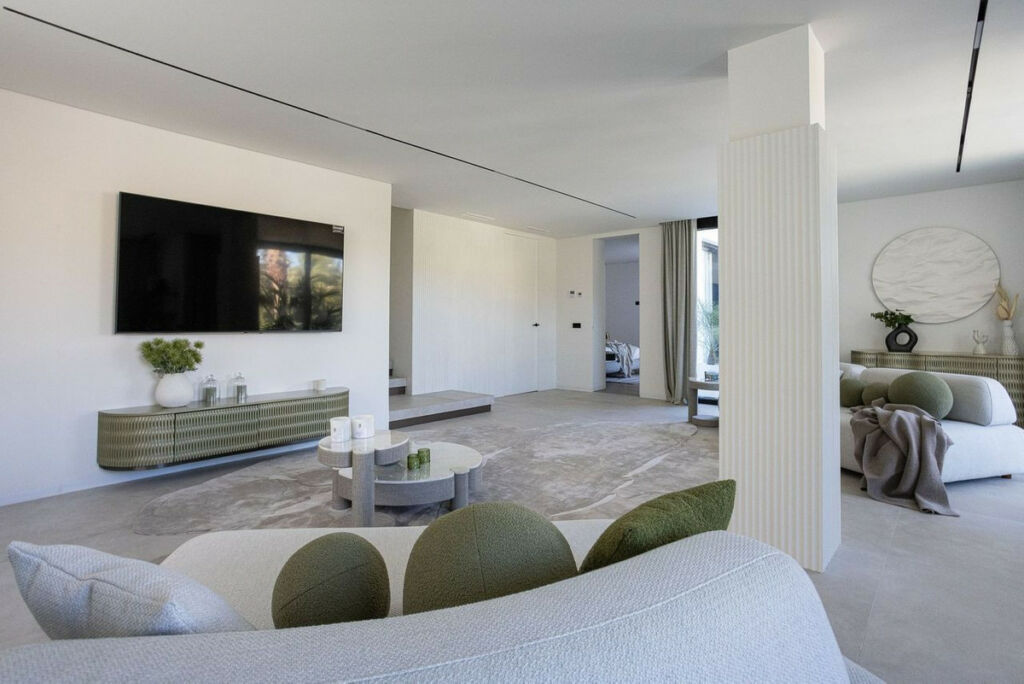 Detached Villa Marbella Málaga - image 15