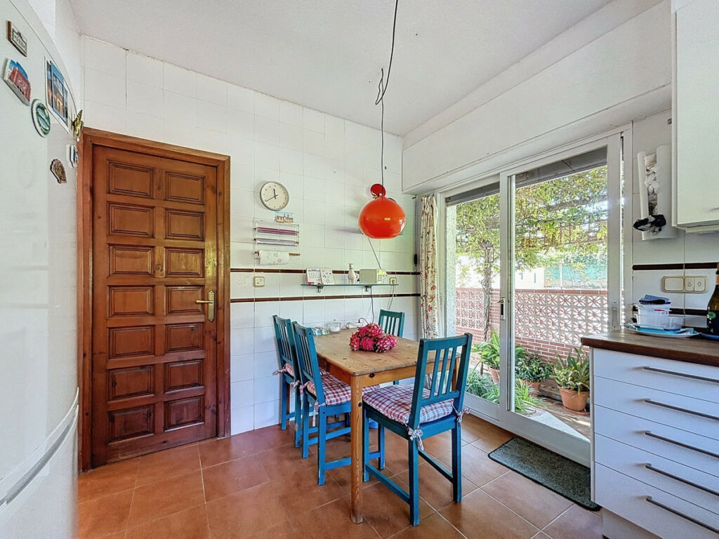 Detached Villa Almayate Málaga - image 16
