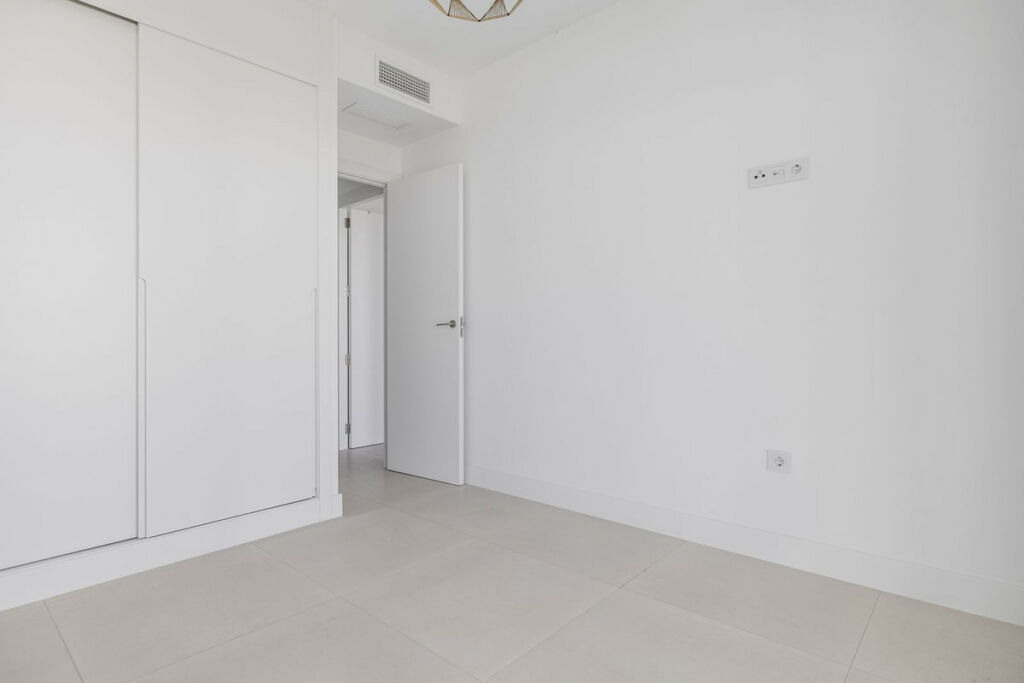 Ground Floor Apartment Fuengirola Málaga - image 19
