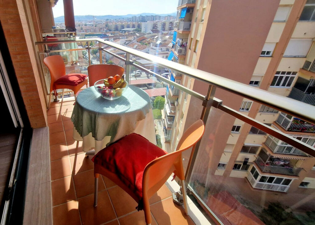 Middle Floor Apartment Fuengirola Málaga - image 15
