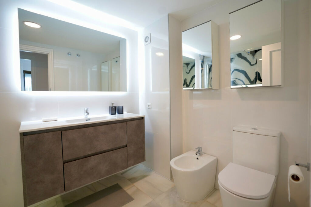 Middle Floor Apartment Marbella Málaga - image 15