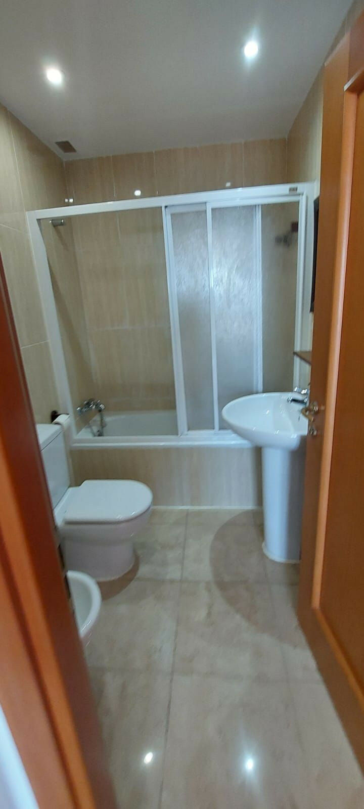 Middle Floor Apartment Manilva Málaga - image 13