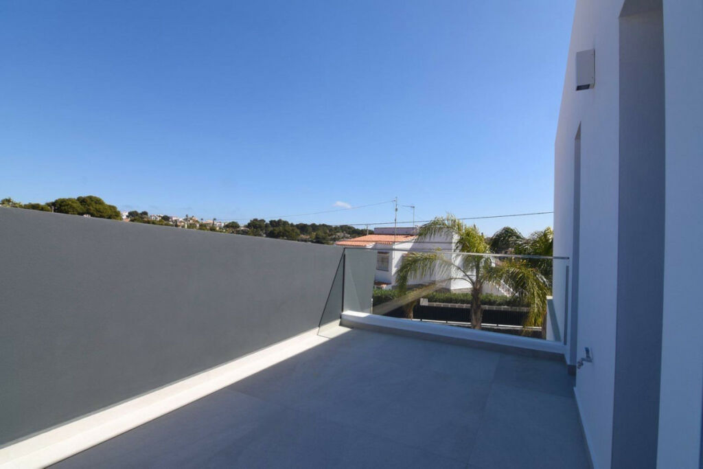 Detached Villa Calpe Alicante - image 15