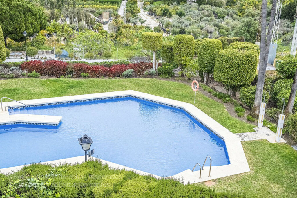 Townhouse New Golden Mile Málaga - image 15