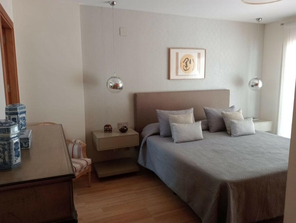 Townhouse Nueva Andalucía Málaga - image 14