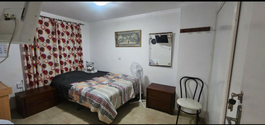 Middle Floor Apartment Fuengirola Málaga - image 15