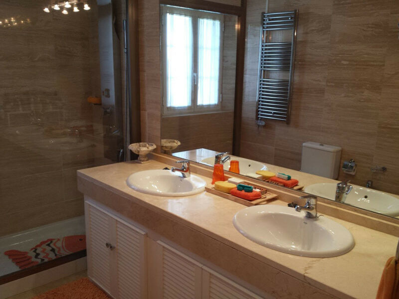 Townhouse Elviria Málaga - image 15
