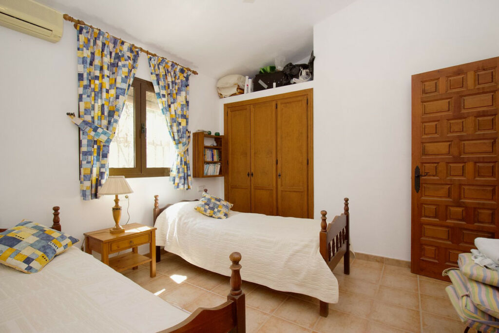 Detached Villa Coín Málaga - image 15