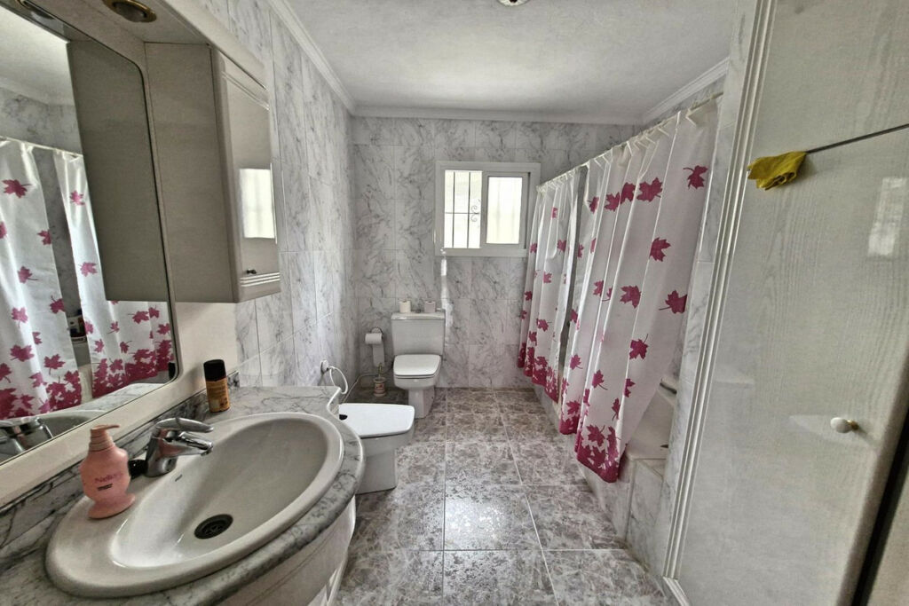 Townhouse Guaro Málaga - image 15