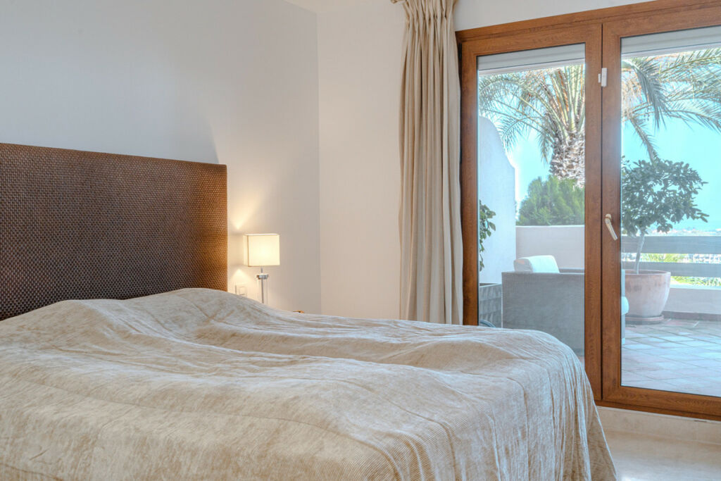 Penthouse Estepona Málaga - image 15