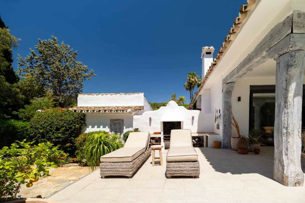 Detached Villa Hacienda Las Chapas Málaga - image 15