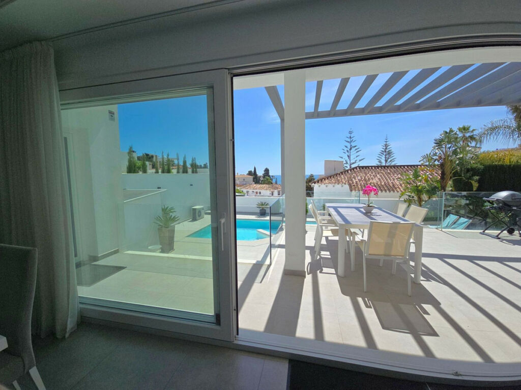 Detached Villa Torreblanca Málaga - image 15