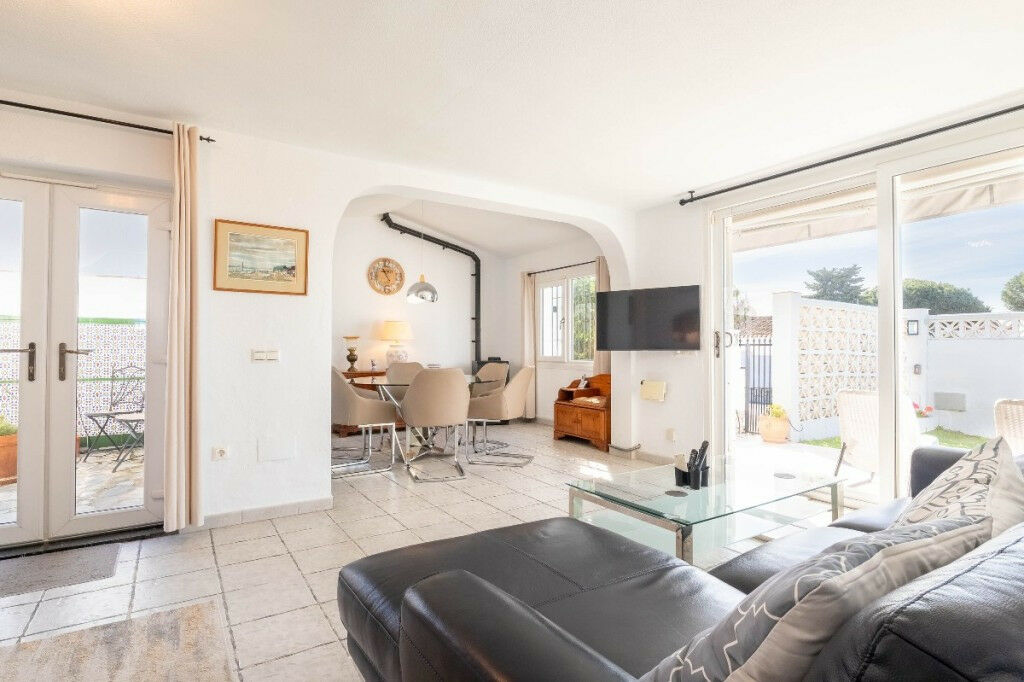 Detached Villa Calypso Málaga - image 15