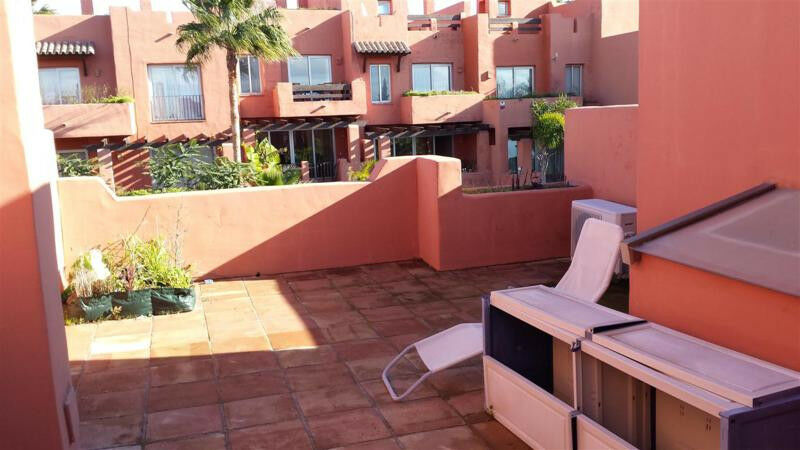 Townhouse Manilva Málaga - image 16
