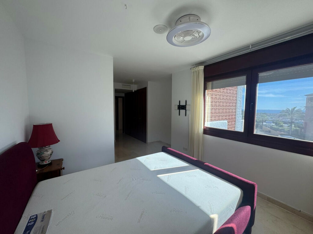 Middle Floor Apartment Casares Playa Málaga - image 15