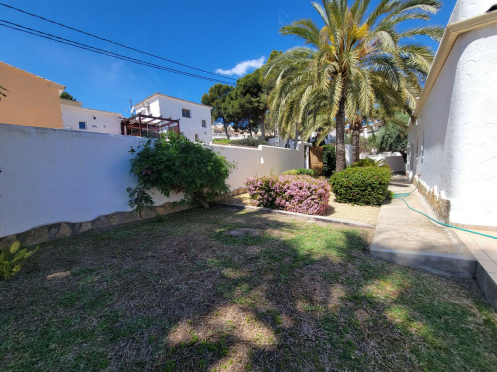 Detached Villa Moraira Alicante - image 15