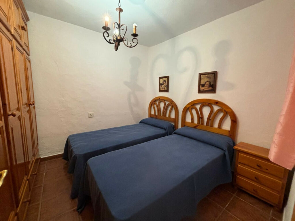 Townhouse San Pedro de Alcántara Málaga - image 16