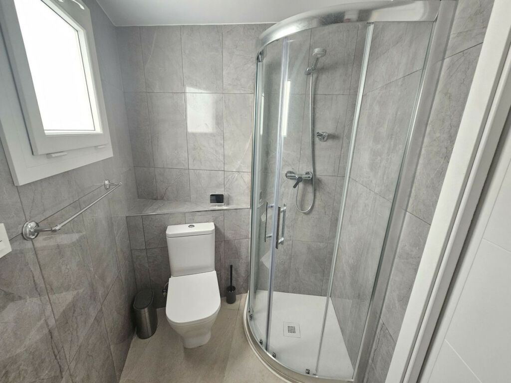 Middle Floor Apartment Fuengirola Málaga - image 16