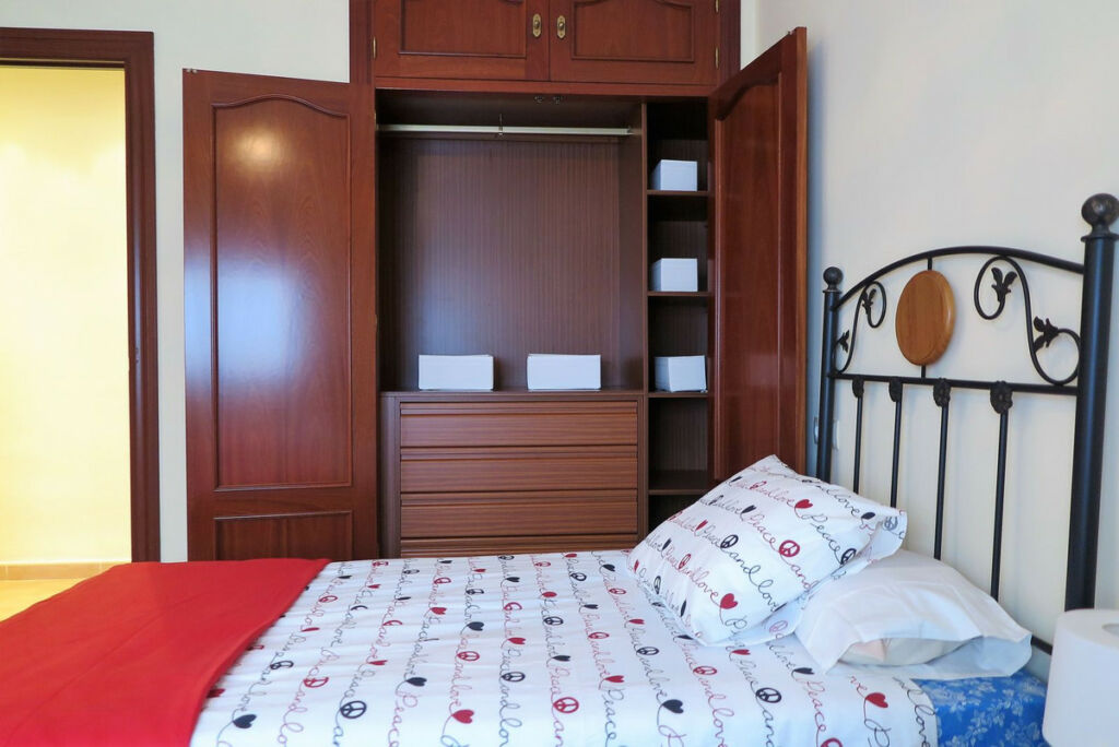Top Floor Apartment Fuengirola Málaga - image 16