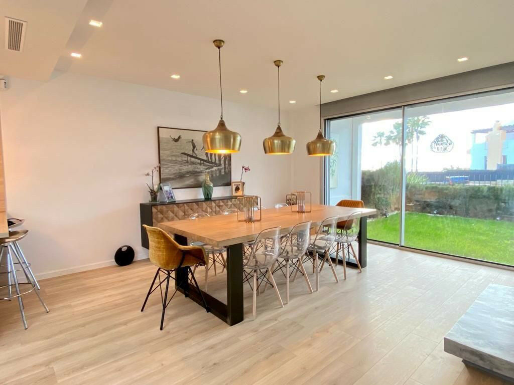 Detached Villa Marbella Málaga - image 16
