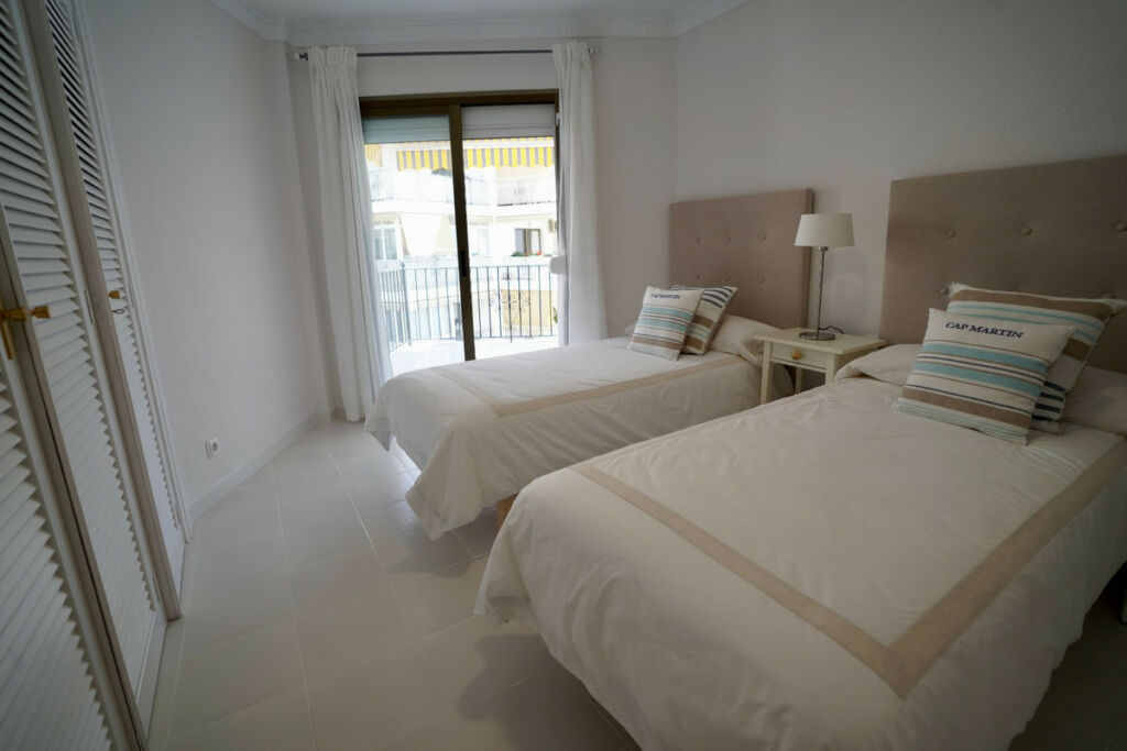 Middle Floor Apartment Marbella Málaga - image 16