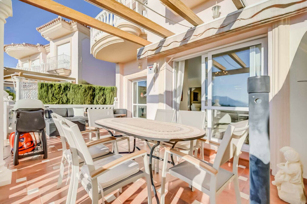 Townhouse Artola Málaga - image 16