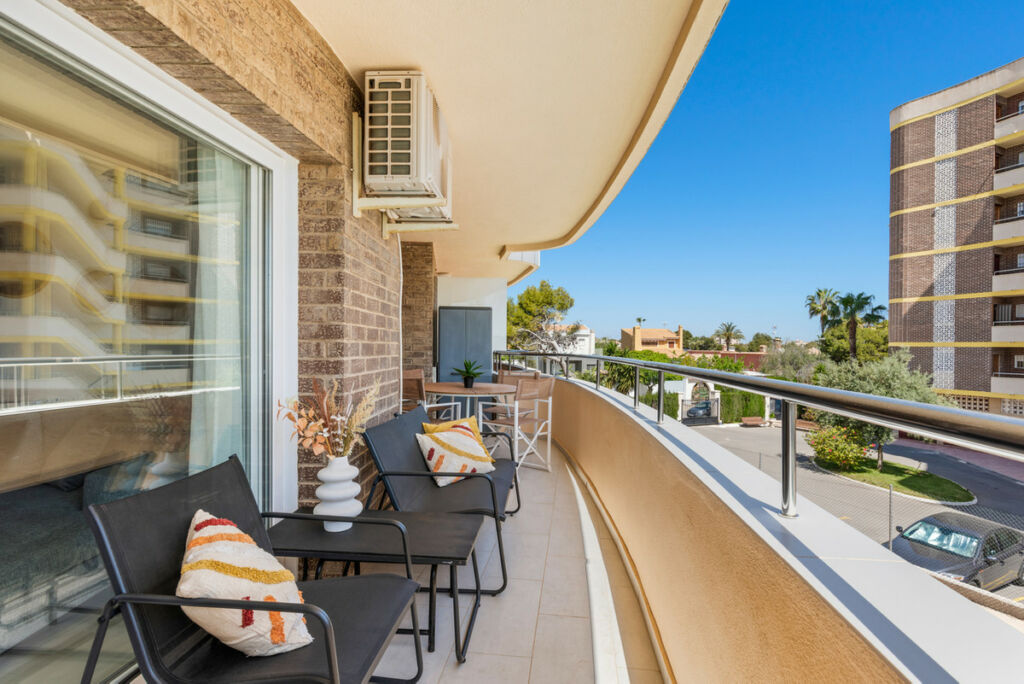 Middle Floor Apartment La Zenia Alicante - image 16