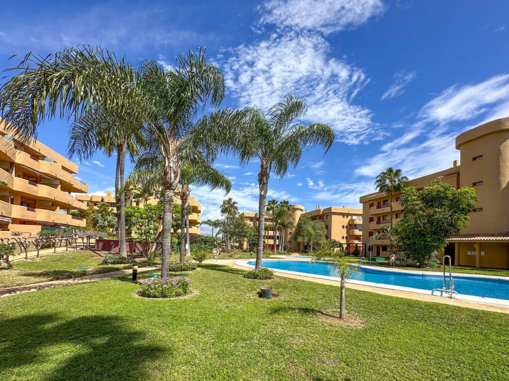Middle Floor Apartment La Cala de Mijas Málaga - image 16