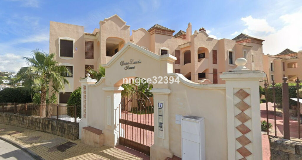 Penthouse Estepona Málaga - image 16