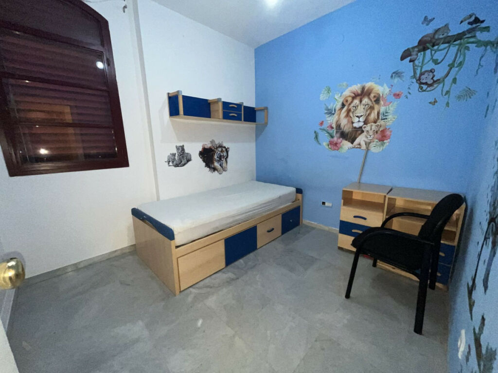 Ground Floor Apartment Estepona Málaga - image 16