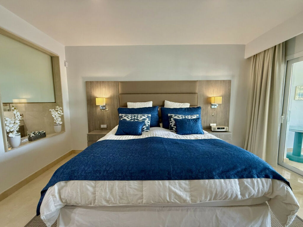 Middle Floor Apartment The Golden Mile Málaga - image 16