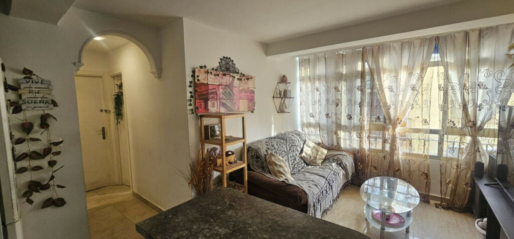 Middle Floor Apartment Fuengirola Málaga