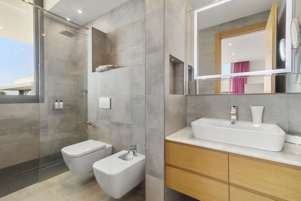 Detached Villa Costabella Málaga - image 16