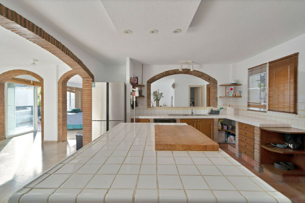 Ground Floor Apartment Benahavís Málaga - image 15
