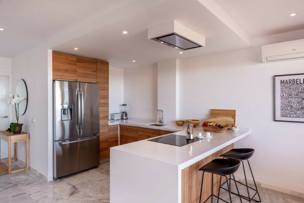 Middle Floor Apartment Nueva Andalucía Málaga - image 16