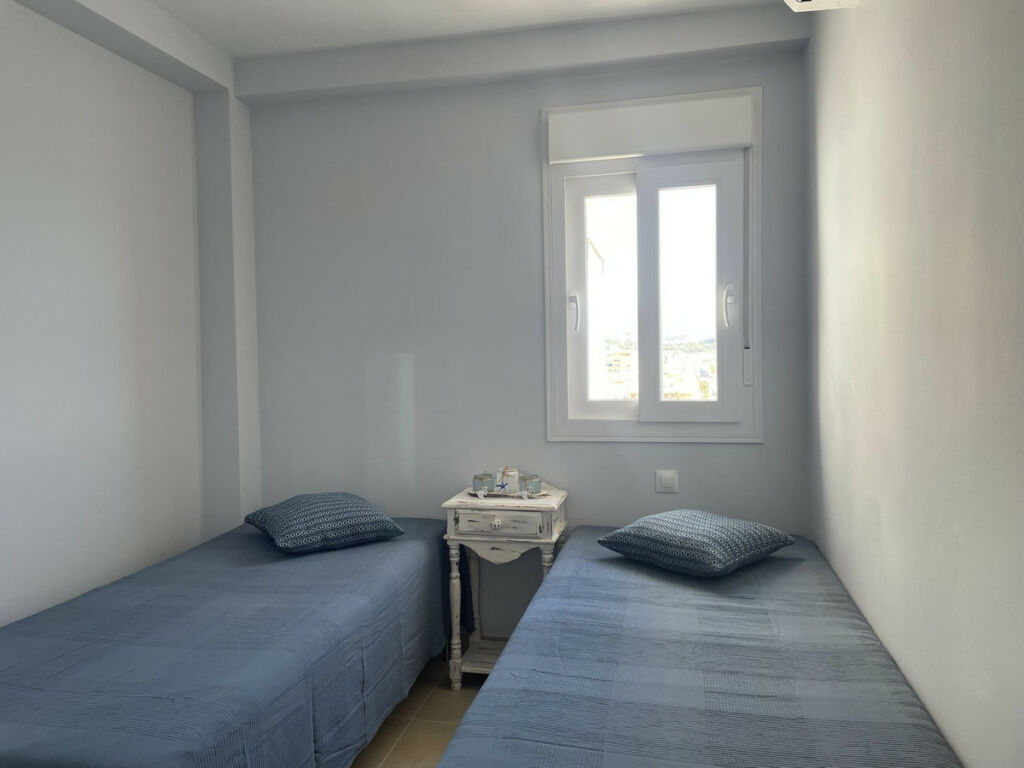 Top Floor Apartment Casares Playa Málaga - image 16
