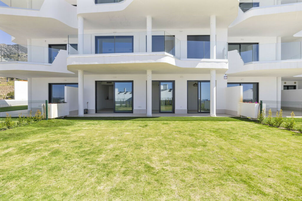 Ground Floor Apartment Fuengirola Málaga - image 21