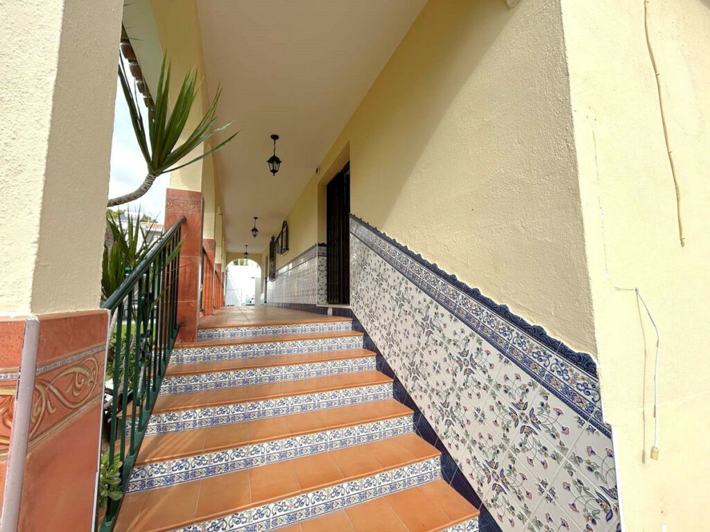 Detached Villa Mijas Málaga - image 17