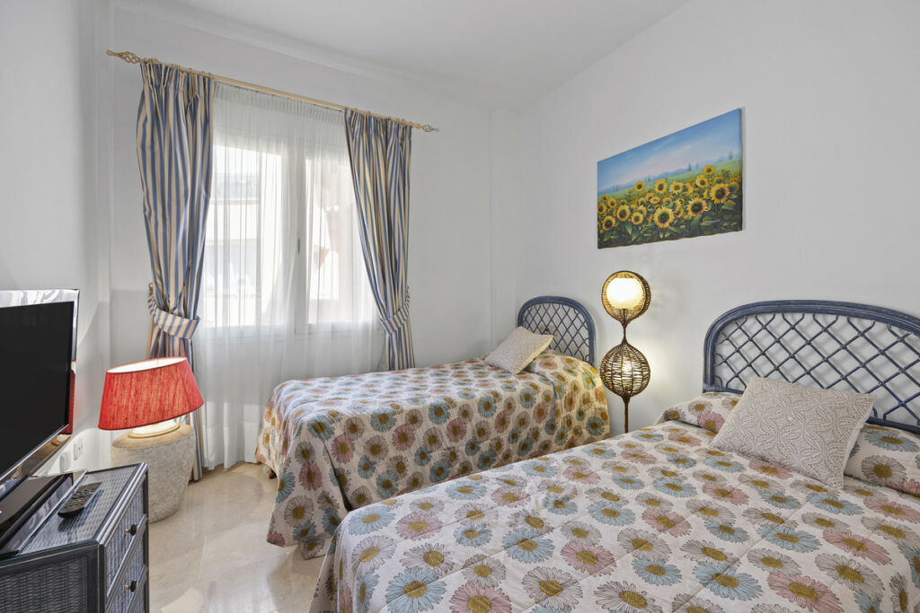 Middle Floor Apartment Marbella Málaga - image 20