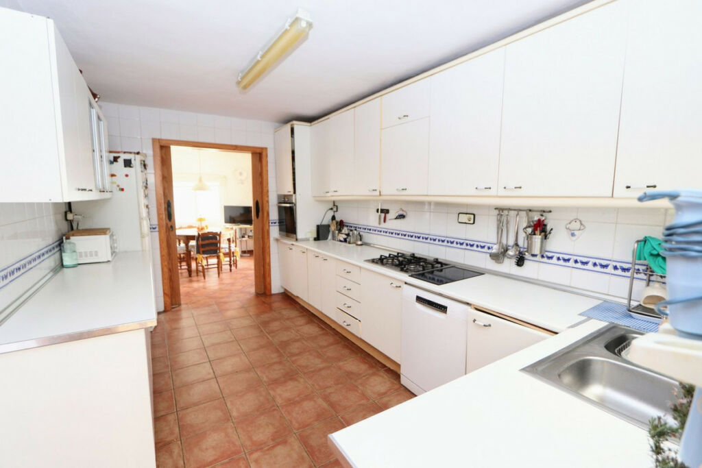 Detached Villa Cabo Roig Alicante - image 17