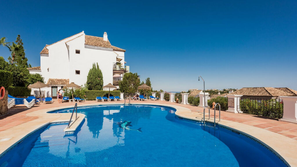Middle Floor Apartment Los Arqueros Málaga - image 17
