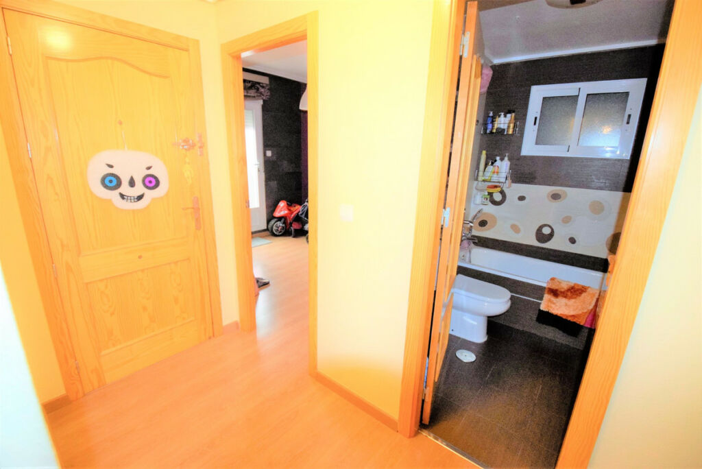 Middle Floor Apartment Catral Alicante - image 17