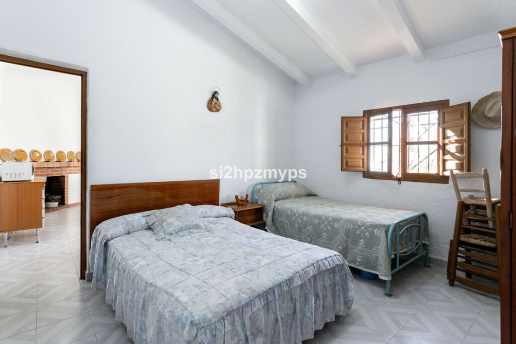 Detached Villa Frigiliana Málaga - image 17
