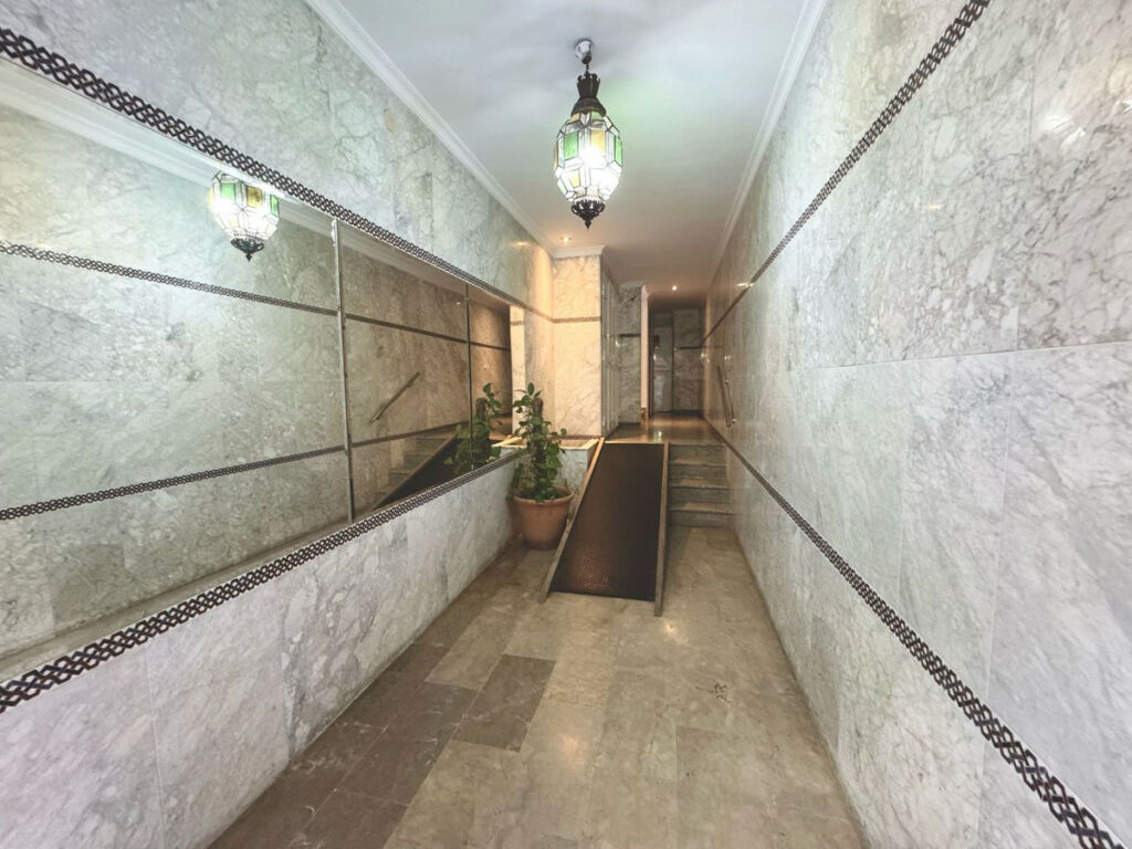 Middle Floor Apartment Los Boliches Málaga - image 17
