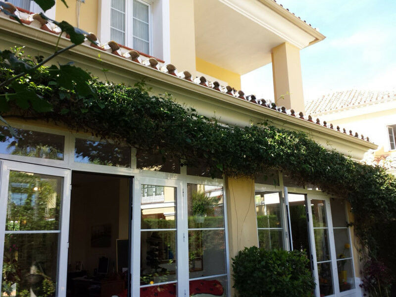 Townhouse Elviria Málaga - image 17