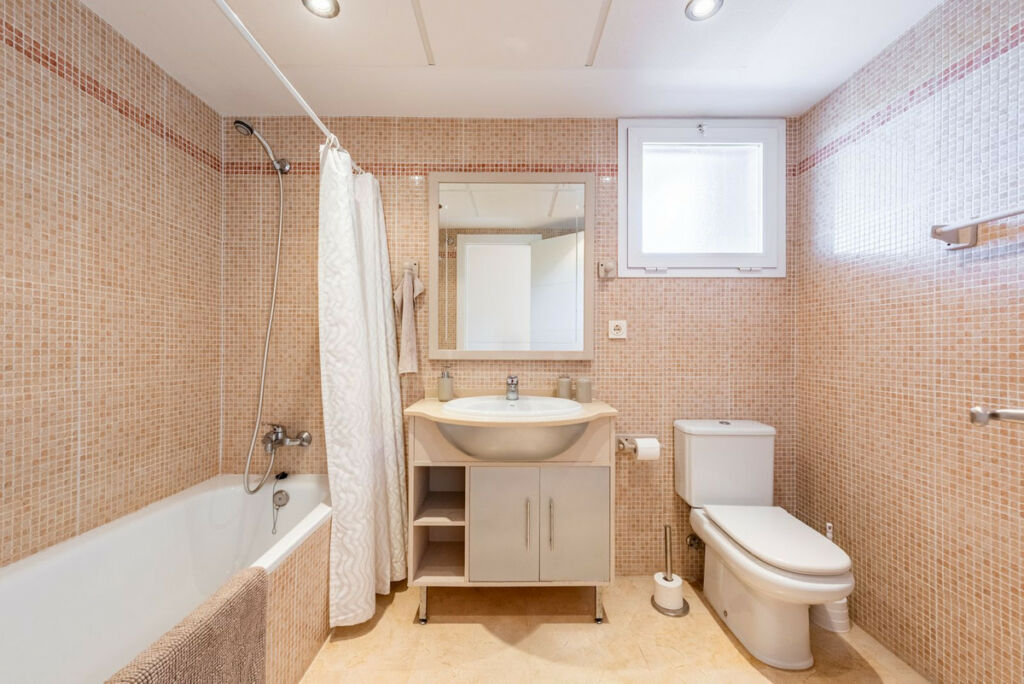 Penthouse Duplex Estepona Málaga - image 17