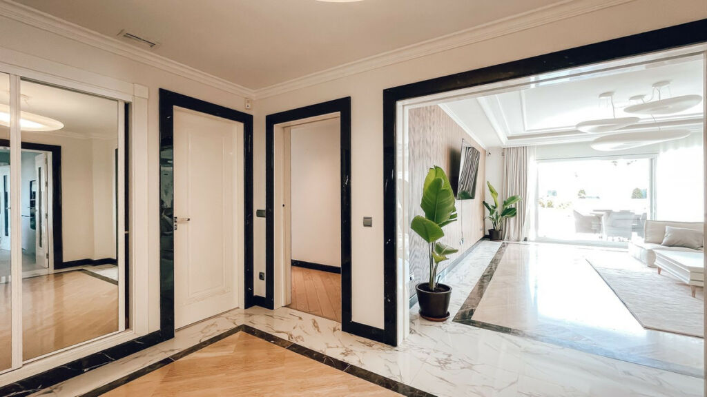 Penthouse Puerto Banús Málaga - image 17
